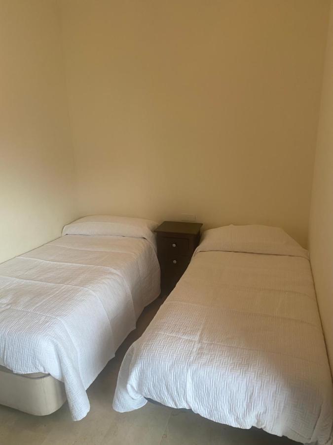 Apartamento Turistico Vega House Cordoue Extérieur photo