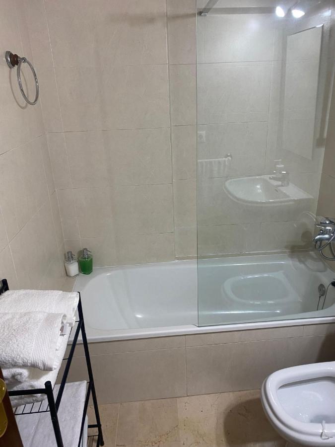 Apartamento Turistico Vega House Cordoue Extérieur photo
